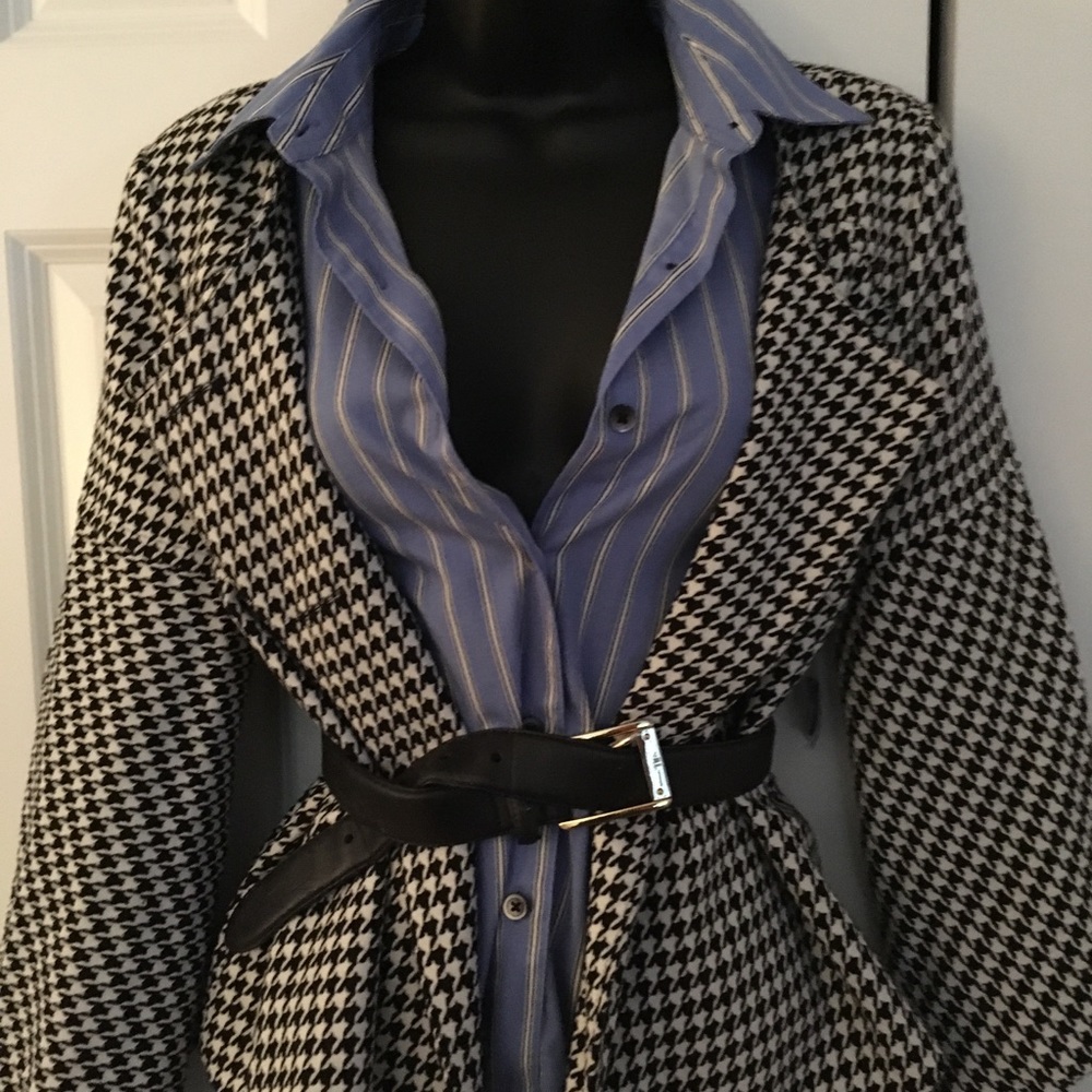 Jacket - Picture 2 of 4